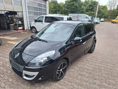 Gebraucht Renault Scénic III Dynamique 131 PS (96 kW) 2011 Schwarz Van / Kleinbus