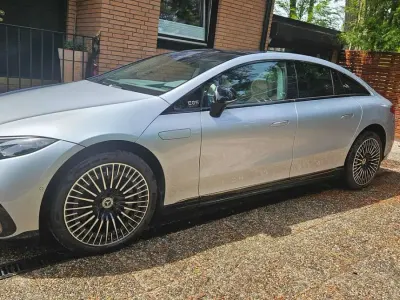 Gebraucht Mercedes EQS580 AMG Edition 1 384 kW (523 PS) 2022 Silber Limousine