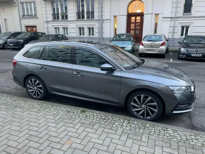 Gebraucht Skoda Octavia Style 150 PS (110 kW) 2022 Silber Kombi