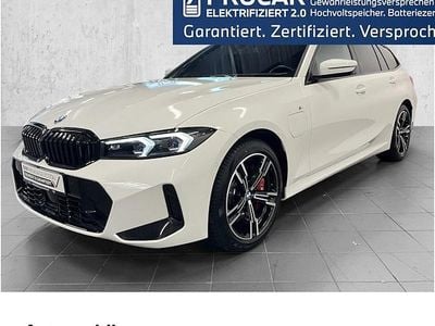 Weiß Gebraucht 2024 BMW 330e M Sport Kombi | 47.400 € (Guter Preis)