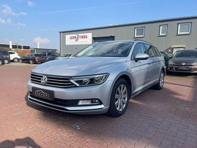 Gebraucht VW Passat Trendline 120 PS (88 kW) 2018 Silber Kombi
