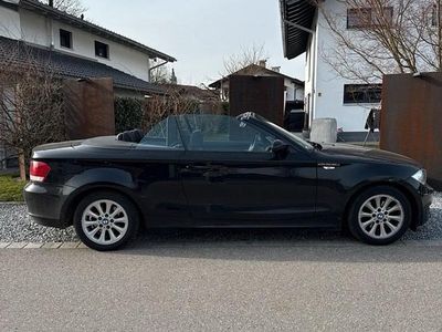Gebraucht BMW 118 Cabriolet 143 PS (105 kW) 2008 Schwarz Cabrio
