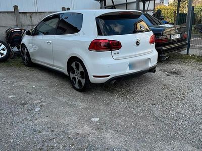 Gebraucht VW Golf GTI 211 PS (155 kW) 2011 Weiß Coupé