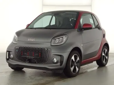 Gebraucht Smart ForTwo Coupé Passion Exclusive 60 kW (82 PS) 2024 Grau (titania grey (matt) (grau)) Coupé