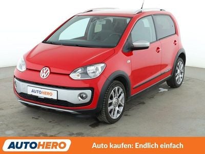Rot Gebraucht 2015 VW cross up! Kleinwagen | 10.890 € (Teuer)
