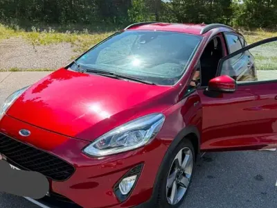 Gebraucht Ford Fiesta Active 125 PS (91 kW) 2018 Rot Kleinwagen