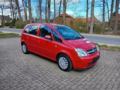 Usata Opel Meriva 90 CV (66 kW) 2005 Rosso Monovolume