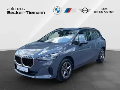 Gebraucht BMW 220 Active Tourer Efficient Dynamics 170 PS (125 kW) 2025 Sparkling kupfergrau Van / Kleinbus