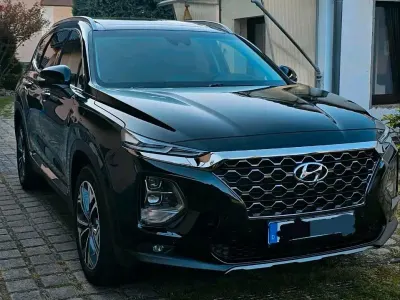 Gebraucht Hyundai Santa Fe Premium 201 PS (147 kW) 2020 Schwarz SUV