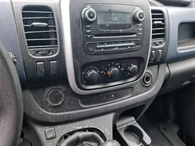 Gebraucht Opel Vivaro-e Combi 153 PS (112 kW) 2026 Grün Van / Kleinbus