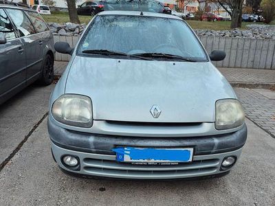 Renault Clio II