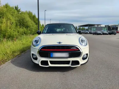 Gebraucht Mini Cooper D 116 PS (85 kW) 2015 Weiß Kleinwagen