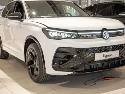 Neu VW Tiguan R-line 204 PS (150 kW) 2026 Weiß SUV