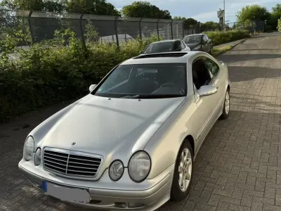 Gebraucht Mercedes CLK200 163 PS (119 kW) 2000 Silber Coupé