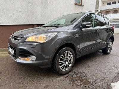 Gebraucht Ford Kuga Titanium 163 PS (119 kW) 2015 Grau SUV
