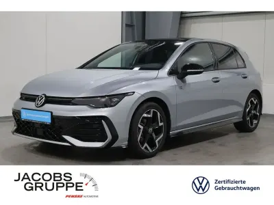 Usata VW Golf VIII R-line 150 CV (110 kW) 2025 Argento Berlina