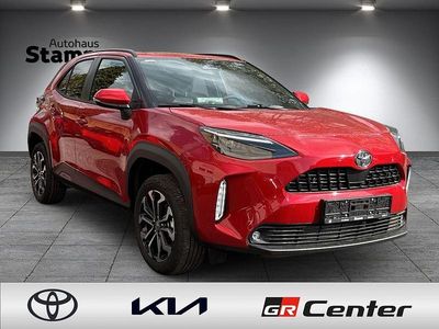 Neu Toyota Yaris Cross 131 PS (96 kW) 2026 Rot SUV