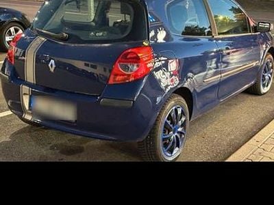 Gebraucht Renault Clio III 75 PS (55 kW) 2006 Blau Coupé