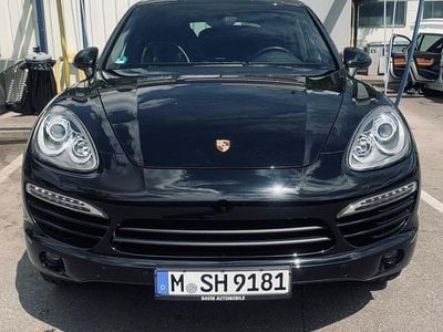 Second-hand Porsche Cayenne 245 CP (180 kW) 2013 Negru SUV