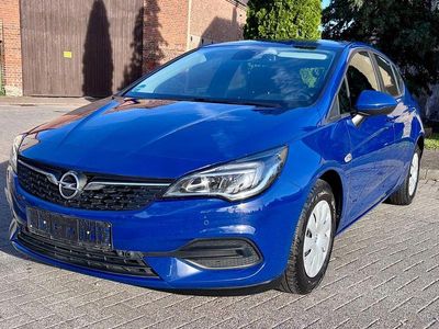 Blau Gebraucht 2020 Opel Astra Edition Limousine | 8.990 € (Guter Preis)