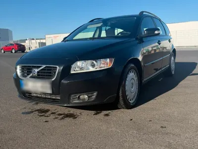 Begagnad Volvo V50 179 HK (131 kW) 2007 Svart Kombi