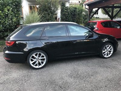 Schwarz Gebraucht 2017 Seat Leon ST FR Kombi | 14.000 € (Fairer Preis)