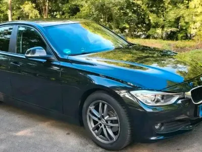 Gebraucht BMW 316 116 PS (85 kW) 2013 Schwarz Limousine