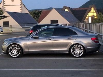 Gebraucht Mercedes C200 Avantgarde 136 PS (100 kW) 2010 Silber Limousine