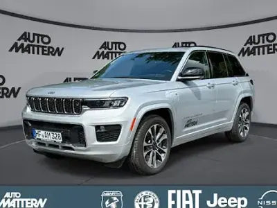 Gebraucht Jeep Grand Cherokee Overland 380 PS (279 kW) 2023 Silber SUV