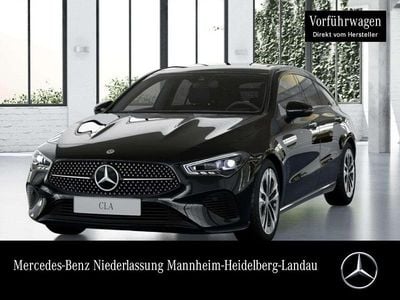 Gebraucht Mercedes CLA200 Progressive 163 PS (119 kW) 2025 Kosmosschwarz Kombi