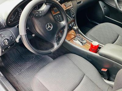 Gebraucht Mercedes 200 177 PS (130 kW) 2005 Silber Limousine