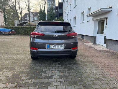 Gebraucht Hyundai Tucson Advantage 116 PS (85 kW) 2017 Braun SUV
