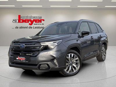 Neu Subaru Forester Platinum 136 PS (100 kW) 2026 Grau SUV