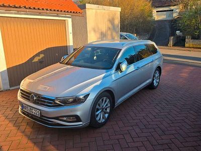 Second-hand VW Passat Business 190 CP (139 kW) 2020 Argintiu Break