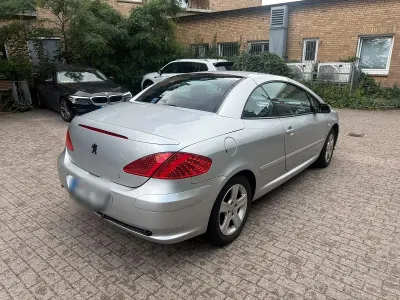 Gebraucht Peugeot 307 CC 109 PS (80 kW) 2005 Silber Cabrio