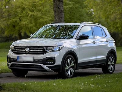 Gebraucht VW T-Cross Life 110 PS (80 kW) 2023 Grau SUV