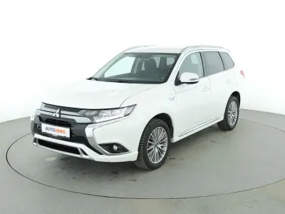 Gebraucht Mitsubishi Outlander P-HEV 82 PS (60 kW) 2021 Weiß SUV