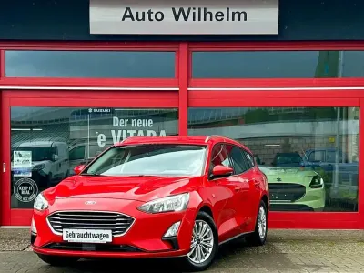 Używany Ford Focus Titanium 150 KM (110 kW) 2019 Czerwony Kombi