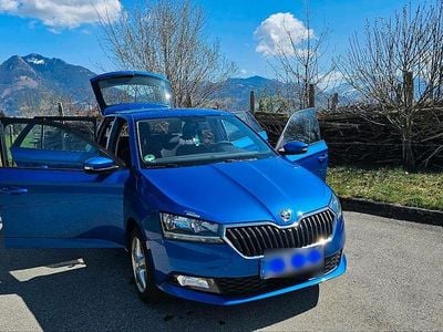 Gebraucht Skoda Fabia Ambition 95 PS (69 kW) 2021 Blau Kombi