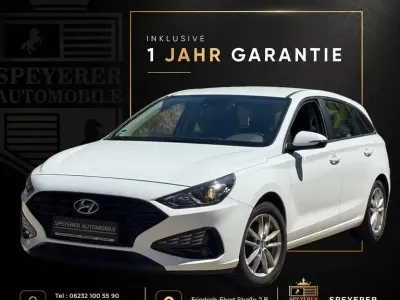Używany Hyundai i30 Pure 110 KM (80 kW) 2021 Biały Kombi