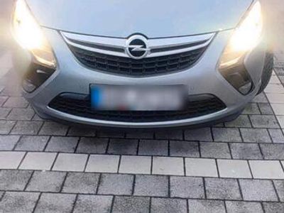 Opel Zafira Tourer