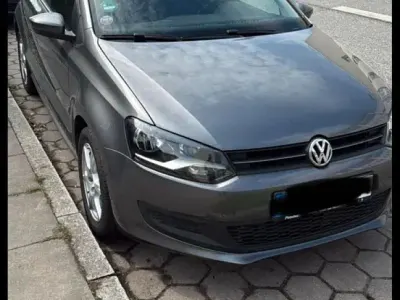 Gebraucht VW Polo Comfortline 69 PS (50 kW) 2011 Grau Kleinwagen