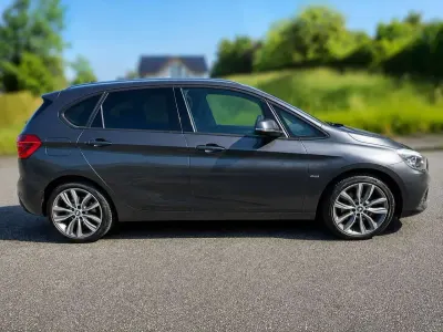 Gebraucht BMW 220 Gran Tourer Sport Line 190 PS (139 kW) 2016 Grau Van / Kleinbus
