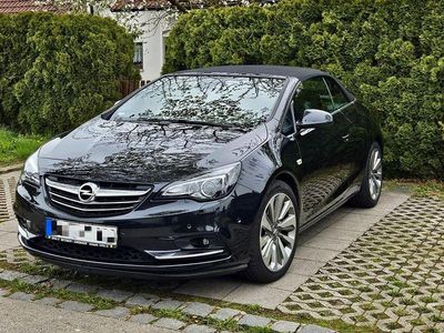 Second-hand Opel Cascada Innovation 200 CP (147 kW) 2014 Negru Cabrio