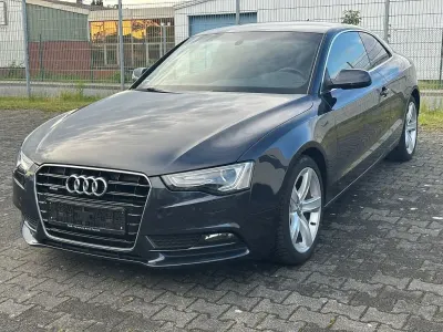 Gebraucht Audi A5 Ambiente 245 PS (180 kW) 2016 Blau Coupé