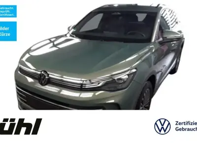 Gebraucht VW Tiguan Life 150 PS (110 kW) 2025 Grün SUV