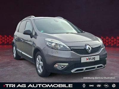 Grau Gebraucht 2014 Renault Scénic III Bose Edition Van / Kleinbus | 8.495 € (Etwas zu teuer)