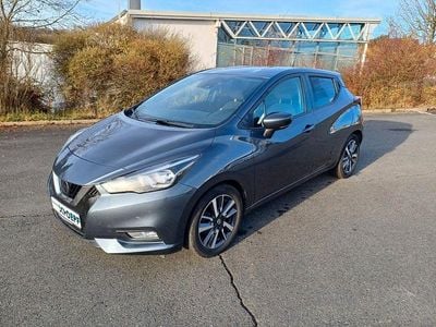 Gebraucht Nissan Micra N-Connecta 90 PS (66 kW) 2017 Grau Kleinwagen