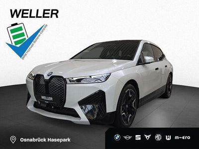 Gebraucht BMW iX Sport Line 239 kW (326 PS) 2023 Mineralweiß (weiß) SUV