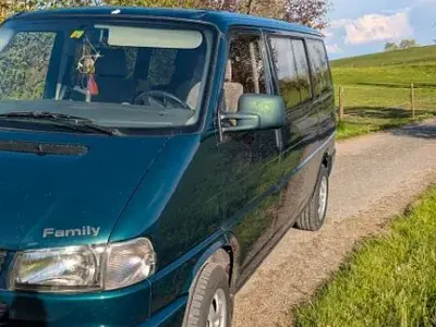 Gebraucht VW Multivan 102 PS (75 kW) 1998 Grün Van / Kleinbus